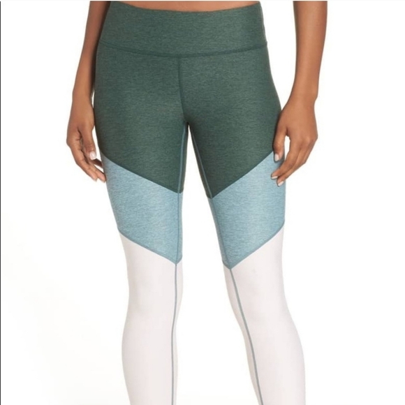 Outdoor Voices, Colorblock Springs 7/8 Leggings, Size Small - Picture 9 of 9
